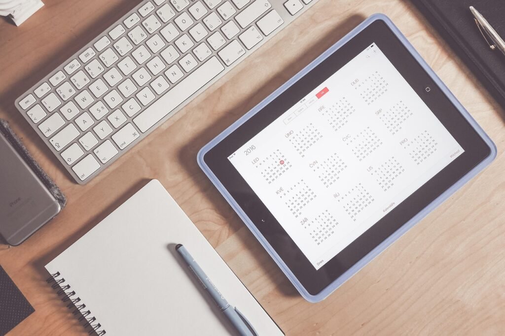 25 Ways To Earn Extra Money From Home 25 Ways To Earn Extra Money From Home