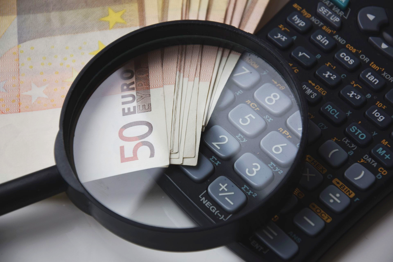 How To Develop Confidence With Money